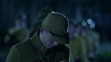 鬼子连夜围剿山寨，一排大炮轰过去，一个人没打死
