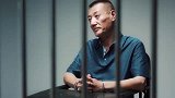 靠一张嘴皮子怼得警员哑口无言，为什么我觉得他说的好有道理