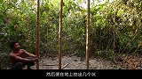 小伙野外搭建精美竹屋，成品出现在镜头的瞬间，网友：太厉害了