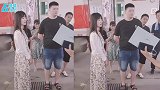 大衣哥全家援助河南！儿子儿媳亲自到现场帮忙，连岳母都现身