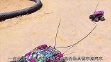 不用加油，小伙用遥控玩具车拖动大吉普，猜他用了多少玩具车