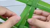 用棕榈叶编个小灯笼有想学的么？