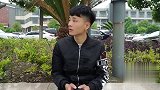 二货为追求心仪姑娘用钱击退竞争者，不料赔了夫人又折兵！