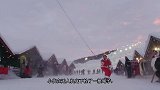 无人机是否能带人飞行网友这歪果仁还真是会玩呀