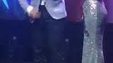 黄晓明夫妇两次累计向武汉捐款100万！
