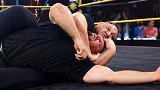NXT第633期十佳镜头：肥乔大暴走 卢米斯擂台激吻