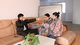 哥哥外出创业一帆风顺，以为有贵人相助，事业有成后回家惊喜来了
