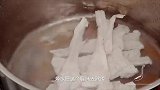四川特色牛肉砂锅，先把牛肉牛筋炒制好，香辣软糯光看着就流口水