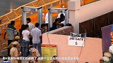 印度21岁大学生 公交车惨遭割喉 全车50人无人帮忙！