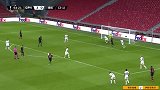 第65分钟伊斯坦布尔球员哈维奇射门 - 打偏