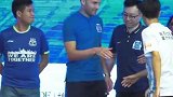 富力新援亮相仪式成球迷盛会 百余人看球聊天享受大餐