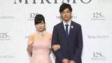 与江宏杰情侣装恩爱甜蜜，福原爱自曝女儿老公好到让她吃醋