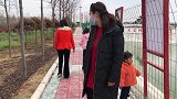 燕子在家憋了3个月，今天带孩子出来游玩，看到春暖花开心情倍爽
