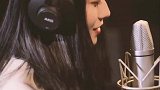 高颜值小姐姐不仅人美，唱歌也超好听，瞬间被圈粉！