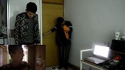 不作会死-20160426-把室友关在房间里面放多颗臭屁炸弹轮番轰炸