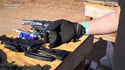 可遇不可求！14 把超牛军用枪械实弹试射