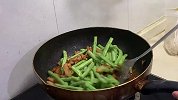 豆角闷面好多人都做错了，怪不好吃，原来饭店是这样做