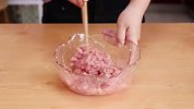 珍珠丸子：年夜饭最简单的菜谱！方便无油烟，老少都能吃