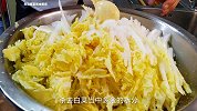 比炒的香，比烧的入味，酸辣白菜家常做法，口感爽脆开胃下饭