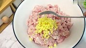 外面卖十几块钱的猪肉锅盔，自己在家就能做，简单易学特好吃
