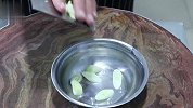 豆腐学会这样做，外酥里软味道鲜，吃着过瘾又解馋，给肉都不换