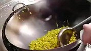 酸辣开胃的泡豇豆牛肉，起码能下三碗饭