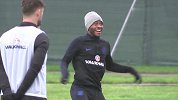 官方皮！FIFA盘点世界杯球员球迷逗比时刻