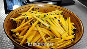 秋冬季节要多吃南瓜，切记2样必须放1样不能放，看淮扬大厨做法