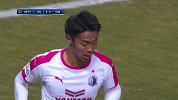 大阪樱花边路传中 清武弘嗣高高跃起头球偏出