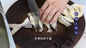 五花肉金鲳鱼干煲，一锅咸香好吃的下饭菜，每次做来待客最先吃光
