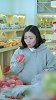 有傻劲儿更可爱？-201800804-奇葩美女老板这样挑甜苹果 得赔光吧！