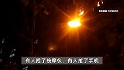 男子刚加完薪又在工作群抢到20g金条，有人抢到按摩仪、手机，网友酸了！