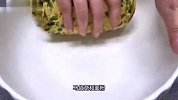 马齿苋加2个鸡蛋太好吃了，一次做一盆不够吃，简单美味又营养