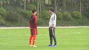 国足大名单公布恒大5人入选 韦世豪因伤落选