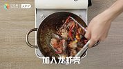 龙虾头能吃嘛？小龙虾灵魂拌面告诉你完全可以