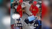 刘强东送外卖遇卡餐，卡出迷茫表情包，老板娘没认出后悔到拍大腿