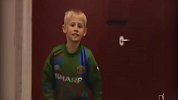 小舒梅切尔年幼珍贵视频曝光 子承父业有模有样