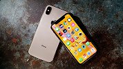越贵的东西，越不靠谱！新iPhone又出问题：直接无信号