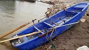 湖北一小型塑料船在长江翻沉 船上5人下落不明