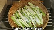 没想到西葫芦这样做，馋哭隔壁大爷，脆爽下饭，干锅西葫芦