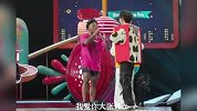 甲亢哥大张伟见面！激动拥抱疯狂表白，合唱《阳光彩虹小白马》