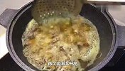 东北菜溜肉段，农村大妈教你秘制做法，大小孩都爱吃，太香了