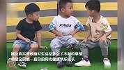 小男孩在幼儿园坦然展示假肢，妈妈：想让他展示自己真实的一面