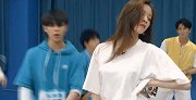 创造营迎来六位神秘嘉宾，火箭少女前来助阵，网友纷纷期待