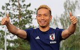 收获尊重！喀山大本营工作人员列队欢迎日本队“回家”
