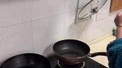 一盘青椒肉丝，一把面条“青椒肉丝面”这吃相属实看饿了