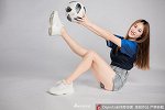 足球宝贝大秀美腿细腰 力助法国世界杯夺冠