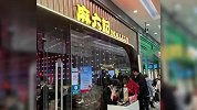 麻六记因无孕妇插队优待，被恶意差评，店家：以前有，后来取消了