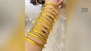 00后小伙月薪3000元每天吃泡面：一个月要囤3克金豆
