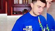 搞笑配音，游戏迷老公以为给他的游戏机，结果打开一看心凉了